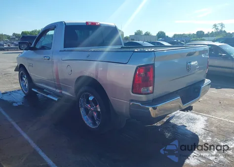 2013 Ram 1500 Tradesman из США, поврежденный, VIN 3C6JR6AP1DG543584